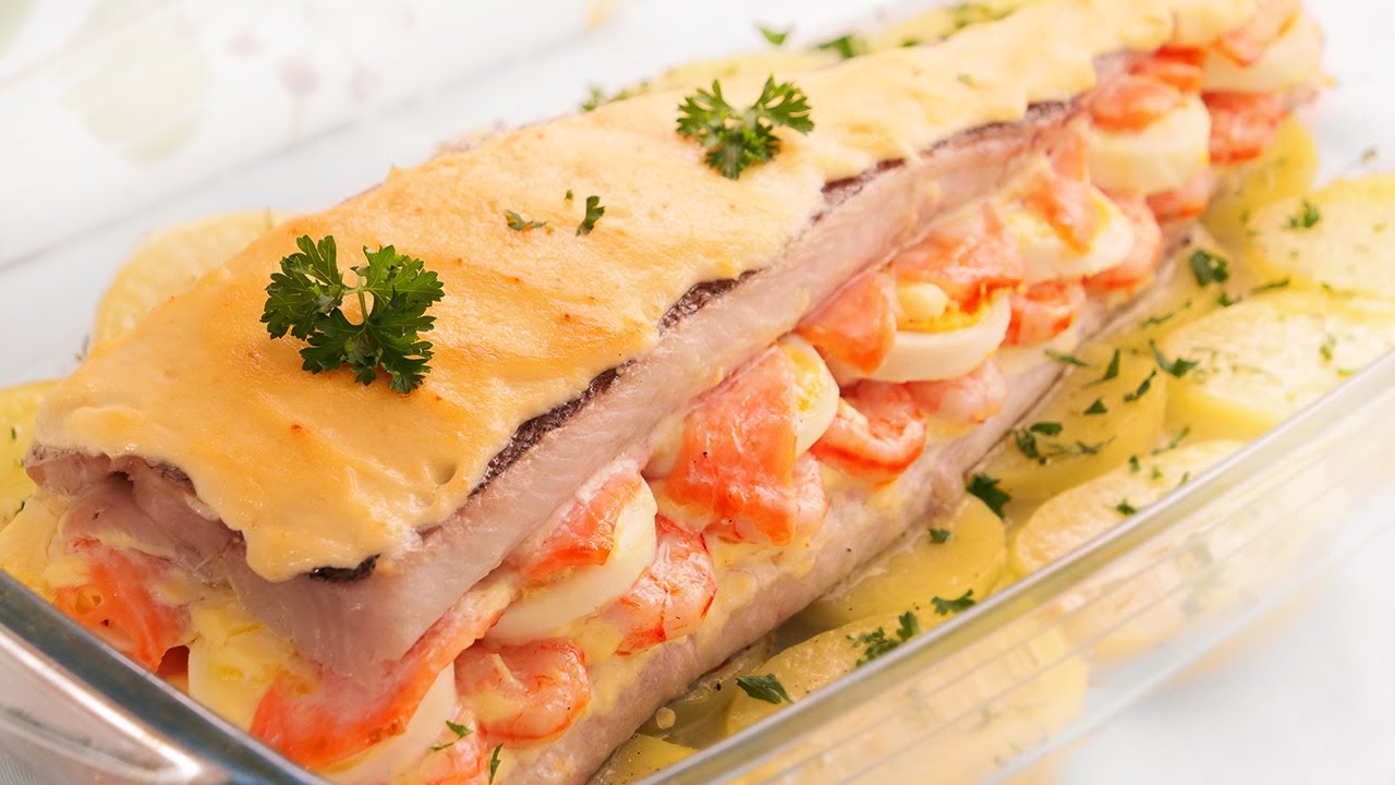 merluza rellena de salmón y gambas con mayonesa al horno