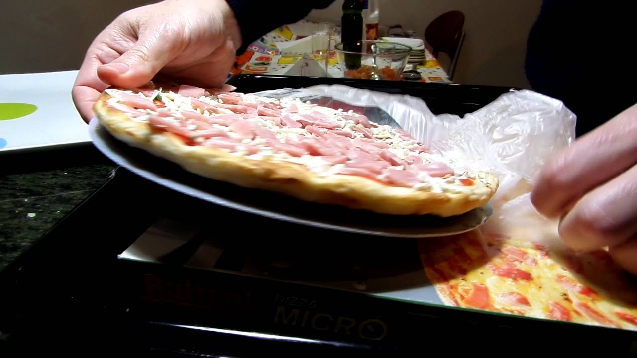 pizza precocinada en microondas
