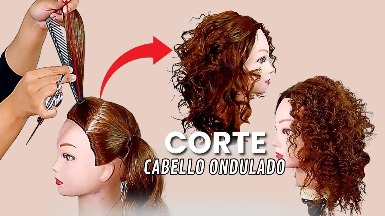 pelo rizado a capas media melena