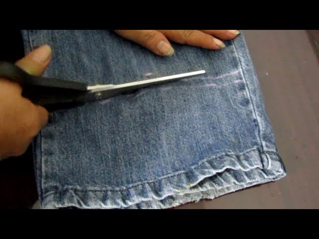 cortar vaqueros con tijeras